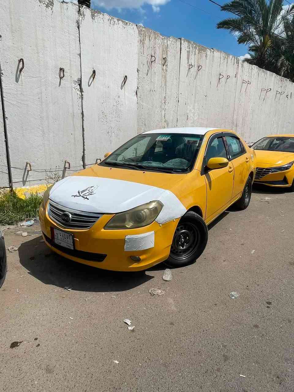 السلام عليكم بي واي دي كير مكينه كورله محوره 1800    سعرها 35 وبيها مجال
***********
