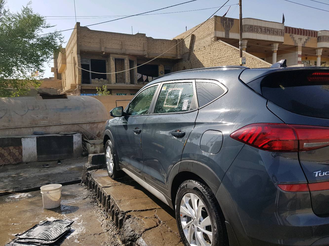 توسان 2020 كندي ماشيه 126 كيلو
بجم كبس فول مواصفات بانوراما كامل السقف جلد الداخل
الحادث جاملغ خلفي وتبديل باب خلفي
كلير جهة السايق في أمريكا اشخطت بالعراق جهة السايق باب خلفي
للبيع او مراوس بأحدث
رقم السيارة أربيل باسمي مكاني بغداد العبيدي *********** 
