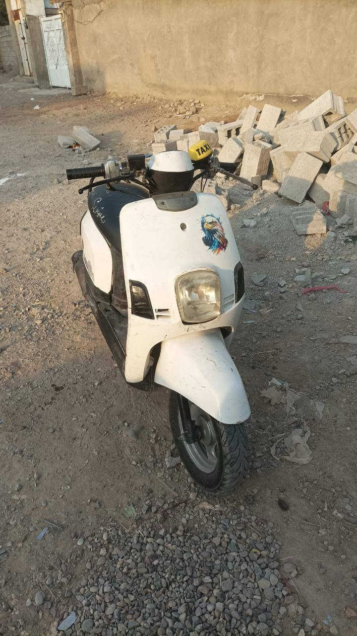 دراجه بوليس للبيع
شغاله نكره سلف 
نوزل يباني يامها 
مابيه اي عيب 
السعر400 وبيه مجال بسيط 
العنون ديالى قضاء المنصوريه 
الهاتف ***********
