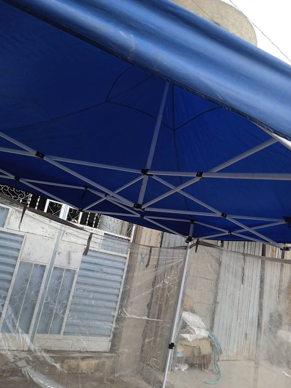 کەپر بۆ فرۆشتن قیاسی 3*3 نرخی 120,000 سێ بەشی دائەخرێت وەک لە وێنەکاندا دیارە.
ڕزگاری ***********
