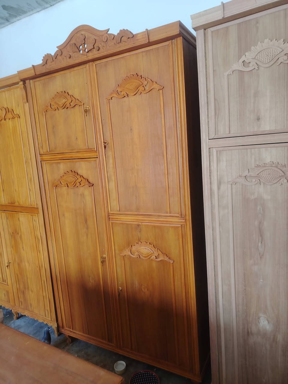 كنتور ابو 2 ابواب مقطع شغل جديد درجه أولئ صبغ حراري رجل جعب الغزال بغداد
***********
