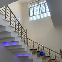 ١٠٠م • طابقين • ٣غرف