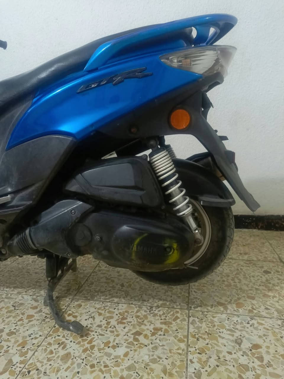 سلام عليكم للبيع دراجه GTR حديث  نضيفه كامله دراجه بدون نواقص مليون و٣٠٠ بيهة مجال مكان شعله رحمانيه رقم هاتف ***********
