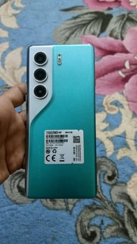 جهاز تكنو كامون 40 برو 5g للبيع الجهاز جديد طك الكارتون استعمال سبوعين...
