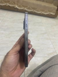 ١٣ برو ماكس • ٢٥٦ • اسود