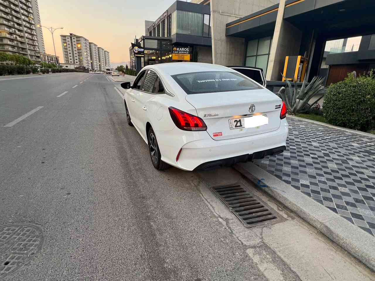Mg gt  2025 
13000 km 
بۆیاخ تەنک 
کامل جوانکاری 
1  PDR هەیە 
 ***********
