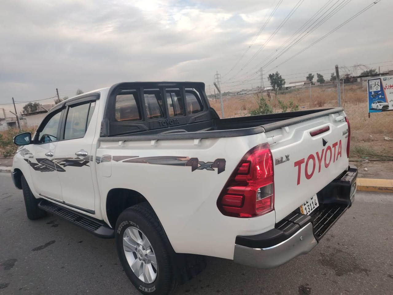 هايلوكس 4x4 • ٢٠١٧ • رقم اربيل