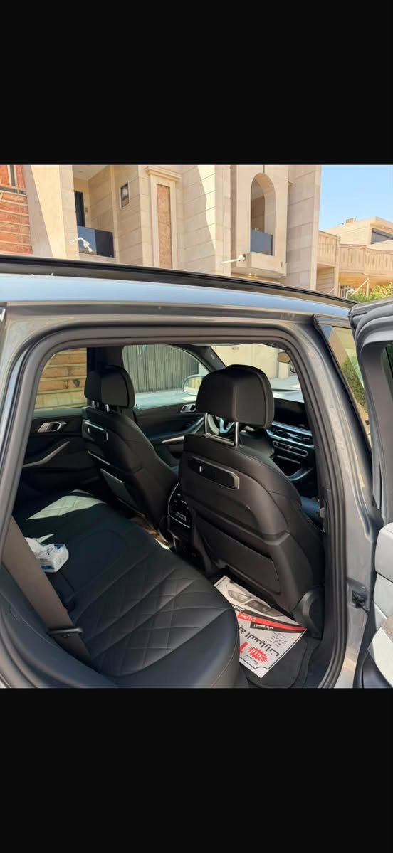 السلام عليكم للبيع فقط 
BMW . X5 . 2024 
فلول مواصفات 
ماشيه 41 mi 
ضرر امريكا واضح بلصور فقط تاير خلفي
اهنا صار بيها صبغ بابتين وجاملغ خلفي 
بدون دواخل فقط شخط من هذا القوي وانصبغن
يرادله بارد بسيط بقبغ الجنطة
رقم اربيل تحويل مباشر 
السعر 39500$ 
العنوان . بغداد .  زيونه 
***********

نص مكتوب في الصور:
- 2 / 12 2:40 bid.cars
- 5 / 12 1:1 bid.cars 2:40
- 3 / 12 2:40 bid.cars
- 1 / 12 2:40 bid.cars
- 7 / 12 2:40 bid.cars