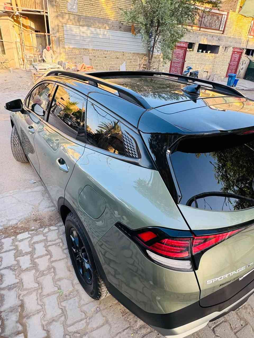 سبورتج وارد امريكي موديل 24كلين عدا بارد خفيف فول مواصفات برستيج X
اعلى فئه كراسي كهرباء تدفئه وتبريد كراسي وستيرن تشغيل عن بعد 5كامرات دواره 
نقاط راداريه.تبريد قطعتين شحن لاسلكي
شاشه رقميه كبيره 
لون مميز 
ماشيه 25فقط 
سياره جدايده بمعنى الكلمه 
جام مضلل 80بلميه مع كتاب تضليل 
باج موافقه/محرك 2500 Gdiونظام Mdi
الذي يتميز بالاقتصاد والكفاءة العاليه
التواصل مع صاحب السياره -***********-
