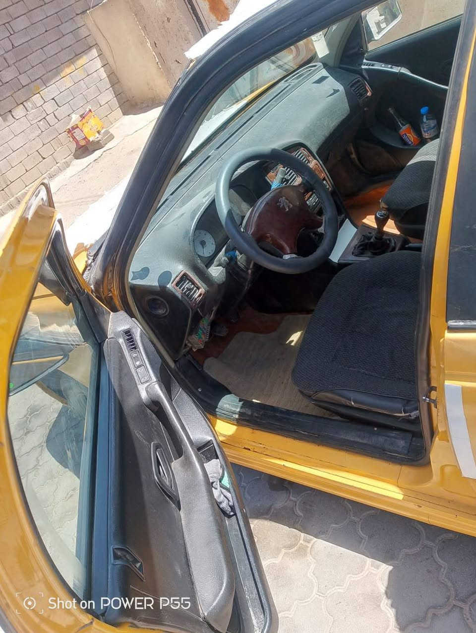 بيجو البيع موديل 11 كفاله سعر 20 مسجعل عله بيعه 
مكلف بنشر 
*********** مكان البصره زبير
