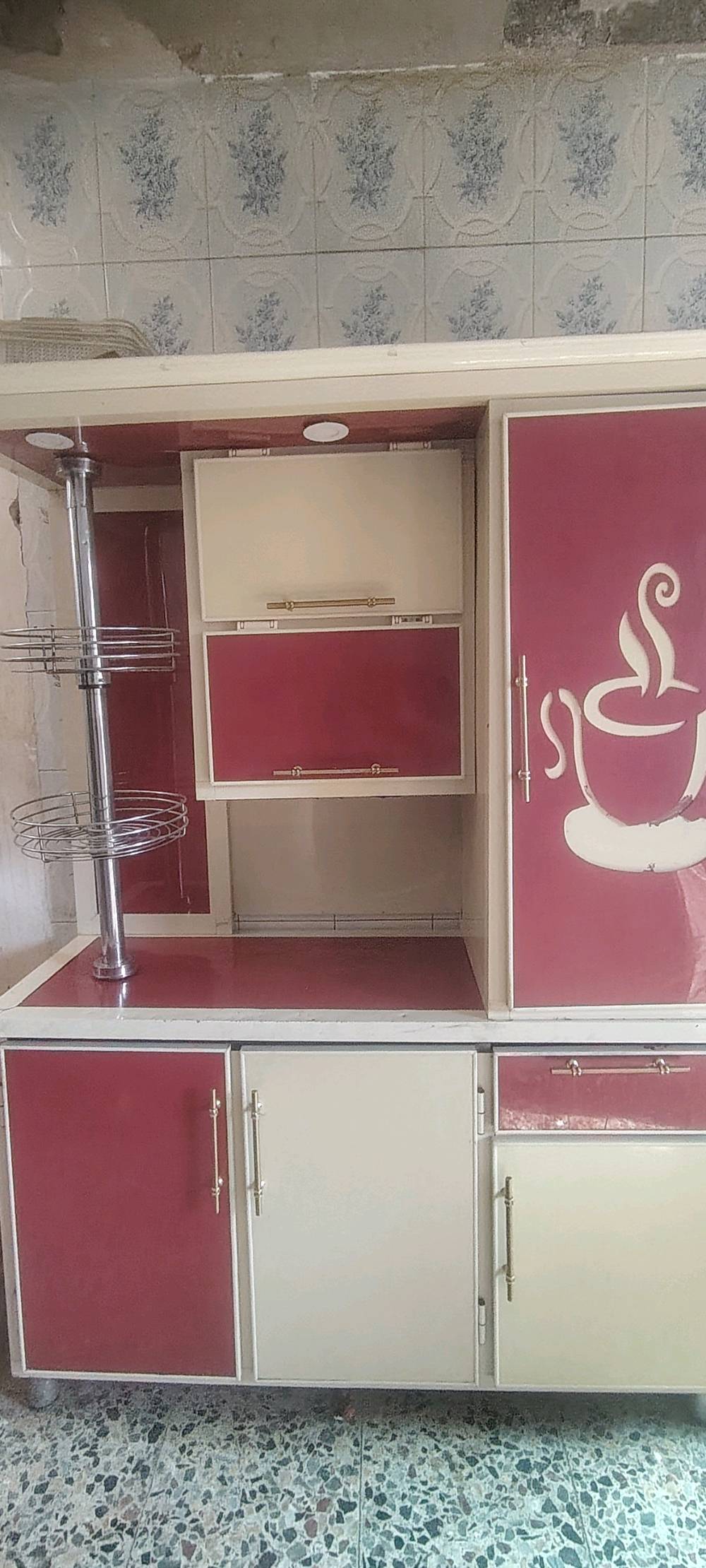 مستعجل • واتساب • بغداد
