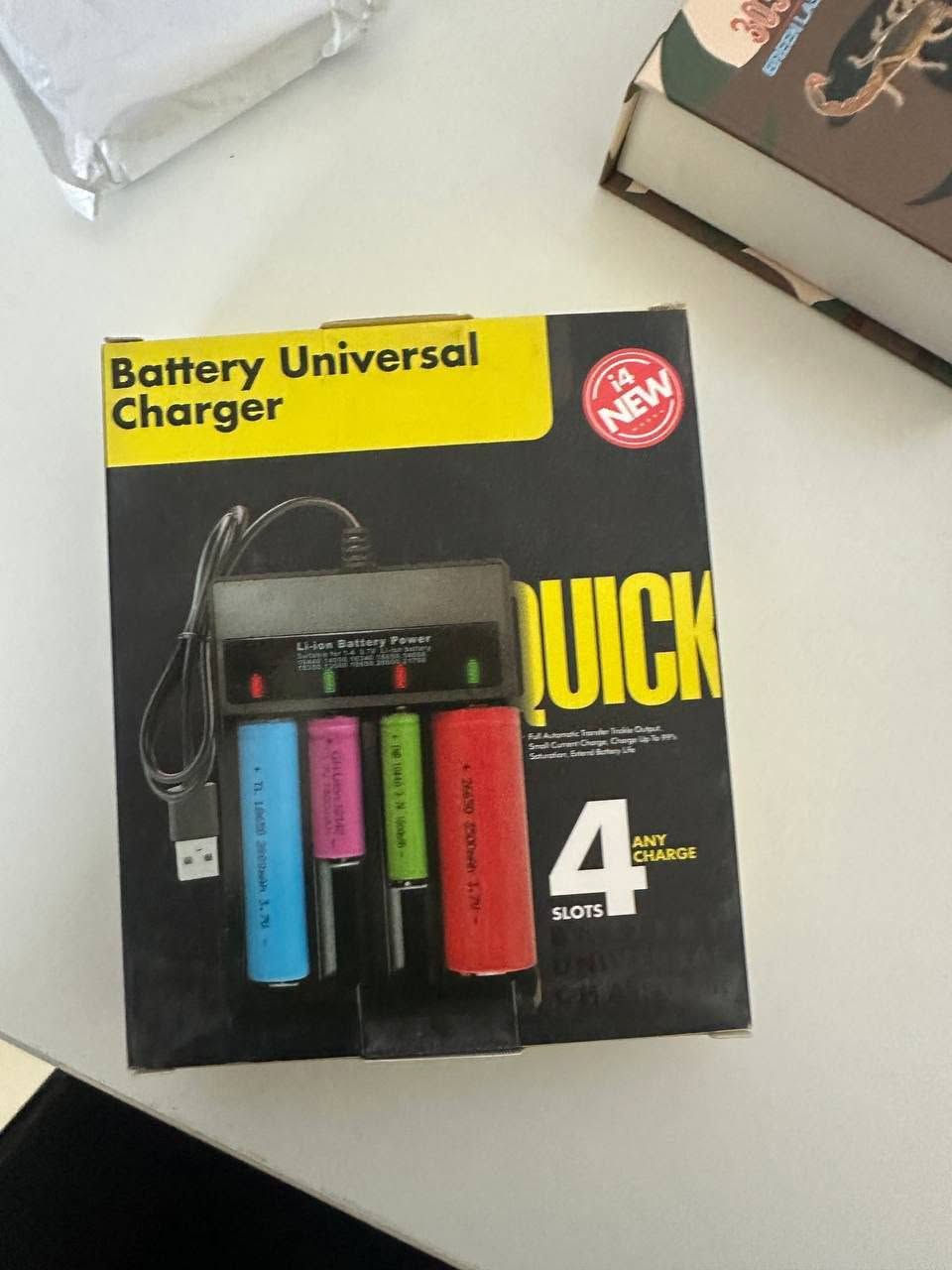 📦 شاحن بطاريات متعدد الاستخدامات (شاحن بطاريات ذكي 4 أماكن).

🔋 تعبت من شراء البطاريات العادية كل شوية؟ وأجهزتك تخلص بطاريتها بأسرع وقت؟ 🔋
الحل الذكي والأوفر لكل بيت: شاحن البطاريات الذكي والشامل ذو الـ 4 منافذ (Battery Universal Charger)!
جهاز شحن متطور وعملي يشحن لك 4 بطاريات في نفس الوقت وبكل أمان، حتى تطول بعمر بطارياتك وتوفر فلوسك بدلاً من البطاريات المستهلكة!
🔥 شنو الميزات الخارقة اللي تخلي هذا الشاحن ضروري عندك؟
⚡ يشحن 4 بطاريات بوقت واحد ومستقلة: يحتوي على 4 أماكن شحن (4 Slots) مع زنبركات مرنة تتعدل حسب حجم البطارية، وكل منفذ يشتغل بصورة مستقلة عن الثاني.
🔋 يدعم أحجام وأنواع متعددة من البطاريات (3.7V Li-ion):
بطاريات 18650 (المستعملة بالليزر، المصباح اليدوي، أجهزة الشحن).
بطاريات 26650، 16340، 14500، و10440.
🔌 يعمل عبر منفذ USB عالمي: تقدر تشغله بكيبل USB المرفق عن طريق راس شاحنة الموبايل، الباور بانك، شاحن السيارة، أو حتى اللابتوب!
🔴🟢 مؤشرات إضاءة LED ذكية لمعرفة حالة الشحن:
ضوء أحمر: يعني البطارية بدت تنشحن.
ضوء أخضر: يعني البطارية انشحنت بالكامل وجاهزة للاستخدام.
🛡️ نظام أمان وحماية متكامل (Quick & Safe Charging): مزود بحماية ذكية ضد زيادات الشحن (Overcharge)، التيار الزائد، والحرارة العالية لحماية بطارياتك من التلف وإطالة عمرها الافتراضي.
📌 مناسب لشنو؟
بطاريات أقلام الليزر (ليزر الملاعب).
أذرع وأجهزة الألعاب الإلكترونية (Joysticks).
الكشافات والمصابيح اليدوية القوية (Flashlights).
كاميرات التصوير والأجهزة الرقمية.
ألعاب الأطفال وريموٽات التحكم عن بعد.
📦 متوفر الآن بأفضل سعر والكمية محدودة!

💰 سعر البيع: 8,000 د.ع
#شاحن #العراق #بغداد #محافظات #اكسبلور

نص مكتوب في الصور:
- جديد شاحن بطاريات متعدد الاستخدامات يشحن 4 بطاريات في نفس الوقت جديد يشحن أنواع مختلفة من البطاريات (ليثيوم - نيكل - هيدريد) آمن وموثوق مع حماية من زيادة الشحن والتيار الزائد يعمل عبر منفذ USB سهل الاستخدام في أي مكان 4 أماكن للشحن (بطاريات مستقلة) مناسب لجميع أجهزتك الإلكترونية كابل USB مرفق تصميم عملي وصغير الحجم إطالة عمر البطاريات مناسب للاستخدام المنزلي والسفري يشحن بسرعة وكفاءة عالية