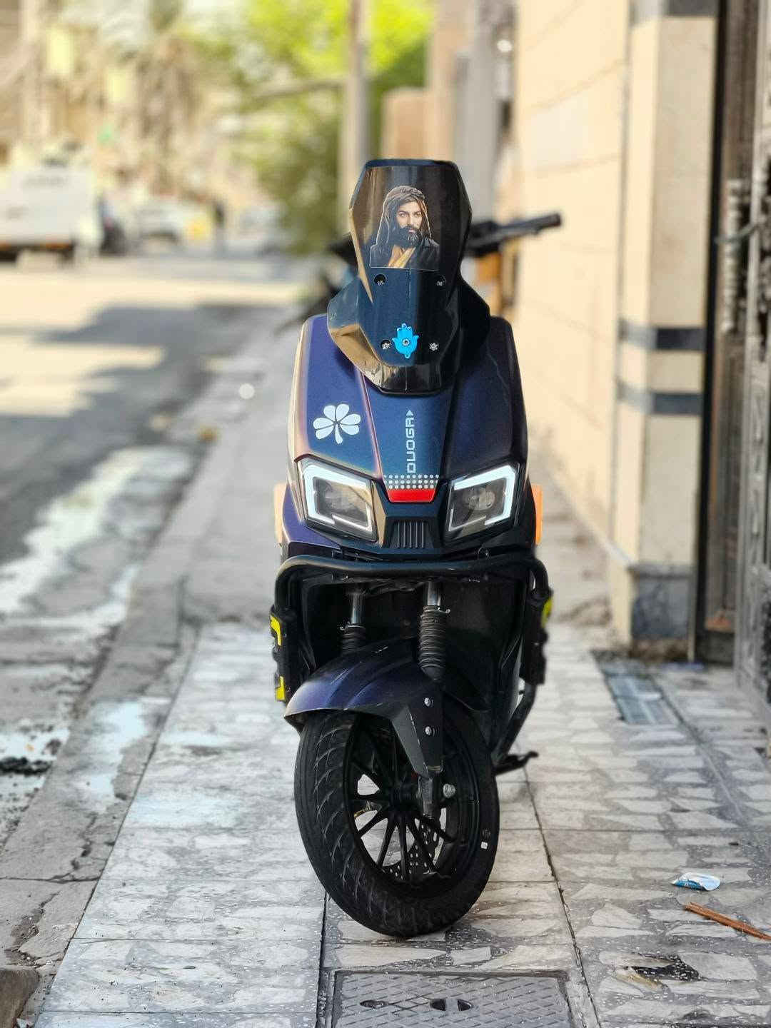 صاعقة • كهربائية • ٦بطاريات