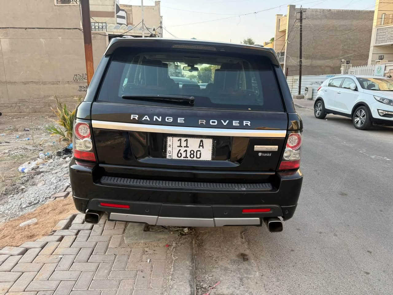 السلام عليكم للبيع رانج روفر ٢٠١٣ اوتو بايكرافك
خليجي كفاله عامه سونارها مرفق بالصور
مع رقم مميز اربع ارقام
 فقط المحرك مفتوح 
مكان السياره بغداد
السعر ١٦٠ ورقه
للاستفسار ***********
