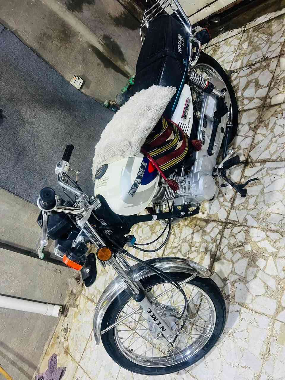 اربعه كير • ٢٠٢٥ • اوراق