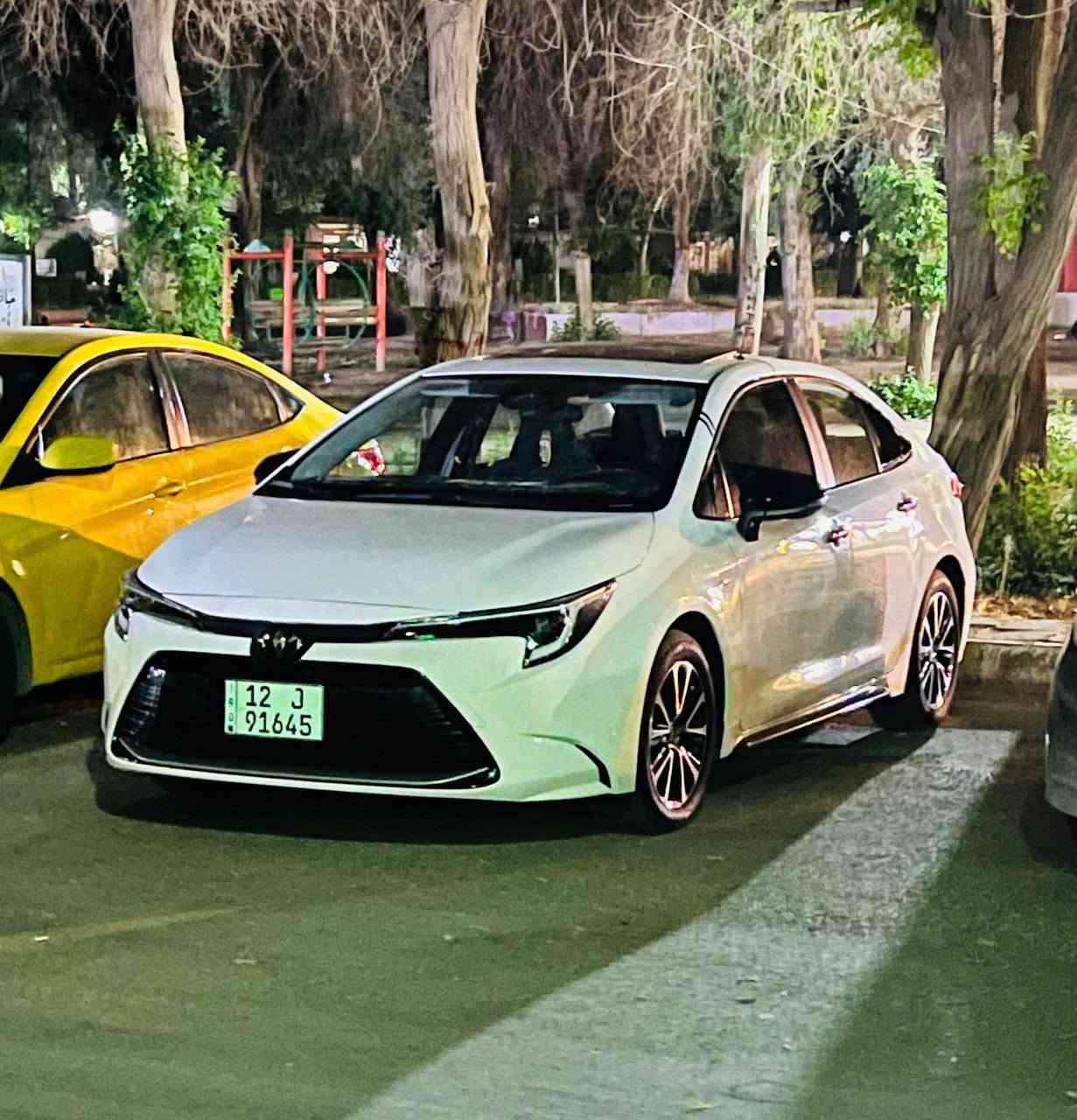 سلام عليكم
كورلا 2025
افول ال فول مواصفات 
سياره محرك 1800 هايبرد
سياره ماشيه 21 الف 
السياره تجي المواصفات ال فول 
فتحه سقف 
بصمه تشغيل +بصمه ابواب 
ردار امامي 
بيها مواصفات جثيره 
السياره بسمي 
السياره ضررها دعاميه امامي فقط وتقريبن ربع بوند صبغ 
بدون دواخل أو شواصي شرط 
السعر 155 وبيها مجال شي قليل
واذا اكو مراوس النترا 2014 أو 2015
***********
***********
