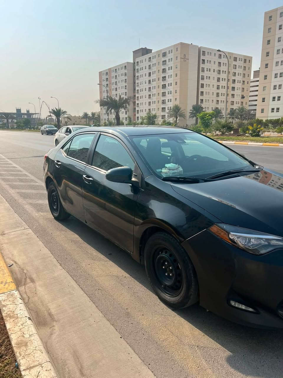 كورلا وارد امريكي موديل 2017 حادثها جاملغ خلفي بدون دواخل بسمي شرط التحويل  السعر 108$ للستفسار اكثر *********** وساب***********
