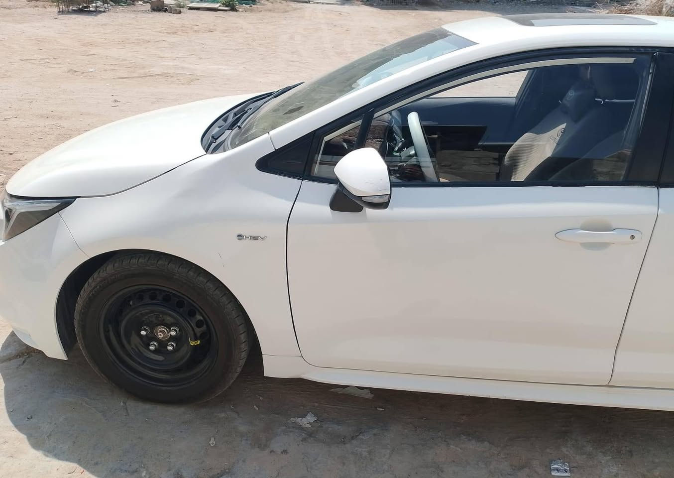 تيوتا كورلا 2024 TOYOTA COROIIAتجميع الصين هايبرد ماشيه 93
فول مواصفات 1/1 
🔴 رقم بصرة باسمي حره تحويل مباشر
🔴قطعتين تبريد 
🔴بيه صبغ 3 قطع
🔴فتحه 
🔴بصمه 
🔴شاشه 
🔴كامره خلفيه 
🔴رادار 
🔴مثبت سرعه 
🔴فول تحكم سترين
 🔴سونار مرفق بالمنشور
السعر 125 
🔴***********
***********
