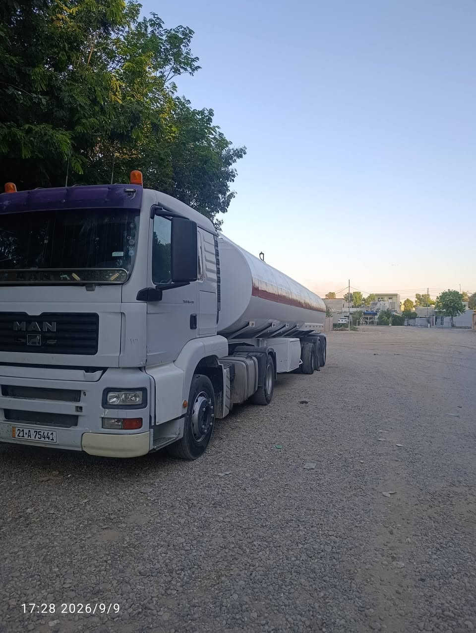 مان 2003 فول مواسفات اوتوماتیک تبرید رتایدر  سنویە جدید لحد 2031 مزبووت بشرت تانکی 36000   
***********
