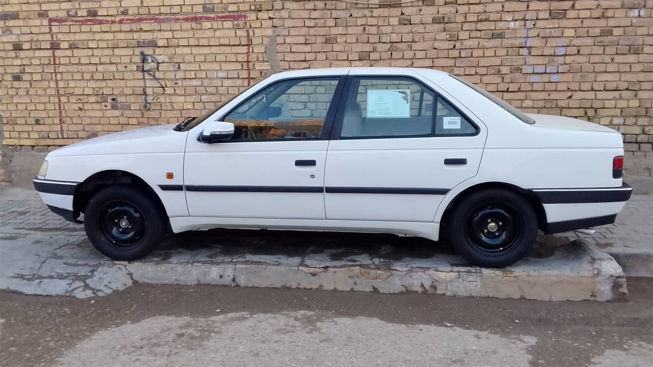 سلام عليكم  بيجو 405 موديل 10 السعر 45 باقي التفاصيل على هذا الرقم وعندك موضح بل بالفيديو***********
