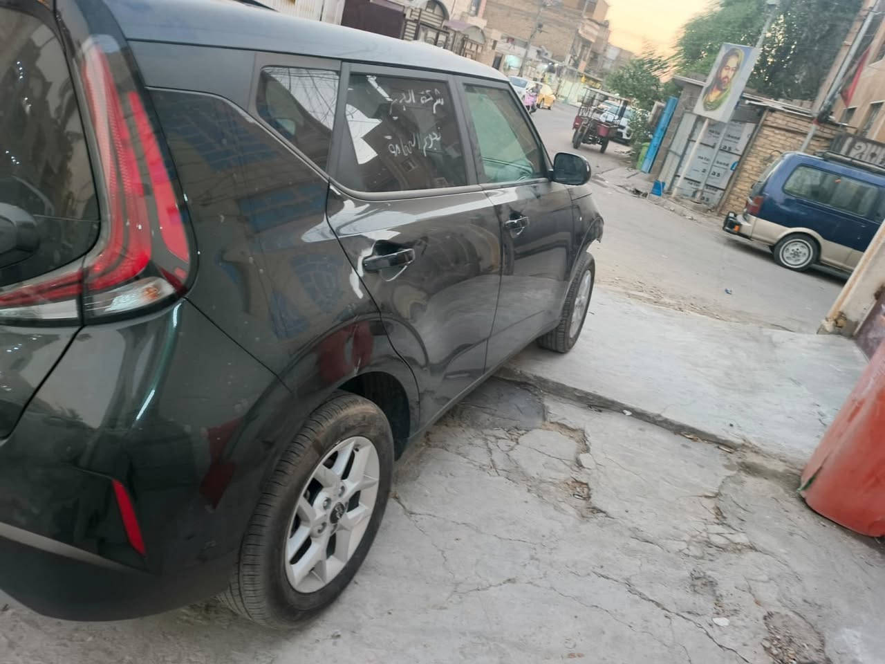 🔥🔥 دخول جديد للبيع 🔥🔥

🚗 KIA SOUL 2025 🚗
✨ سيارة نظيفة وبمواصفات مميزة

📌 بدون رقم – تحويل ثاني يوم

🔹 ماشية: 10,000 ميل
🔹 مكينة: 2000 دوش
🔹 3 أنظمة قيادة
🔹 قيادة ذاتية
🔹 توقف تلقائي
🔹 شاشة لمس
🔹 تحكمات متعددة

🛠️ الصيانة:
✅ تبديل دهن جديد
✅ فلتر جديد

💥 الحادث:
🔸 دعامية فقط
✅ السيارة كلين
✅ بدون إيرباك
🔧 بحاجة إلى دعامية فقط

📍 المكان: بغداد – الشعب

📞 للاستفسار والتواصل:
***********

💬 متواجد على واتساب + ماسنجر
