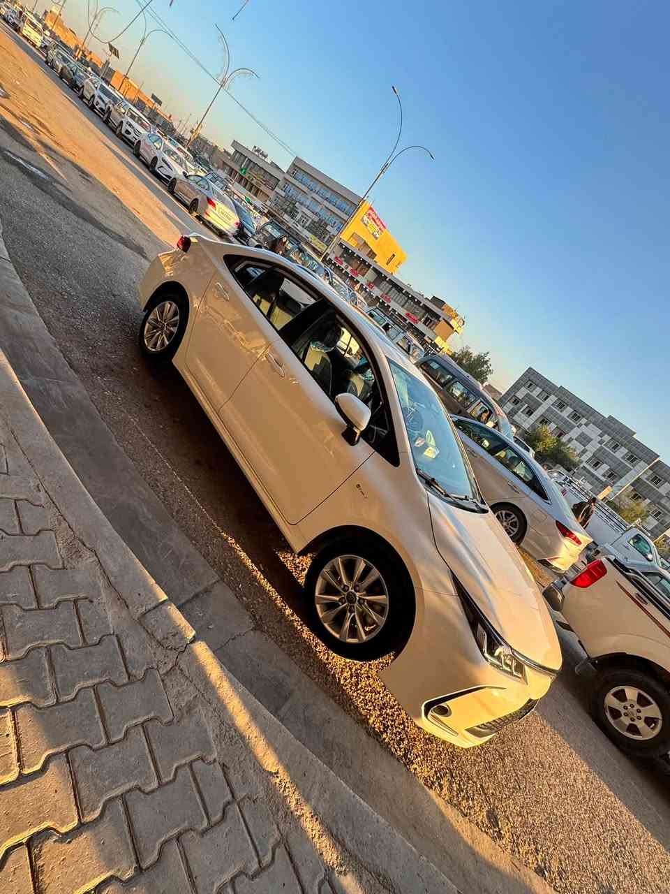 السلام عليكم كورلا خليجي هايبرد
موديل 25 كفاله عامه سياره بوضع الشركه 
ماشيه 12 الف فقط رقم بابل بسمي مواصفات فول عد كشنات مو كهرباء مكاني بابل حله ***********
