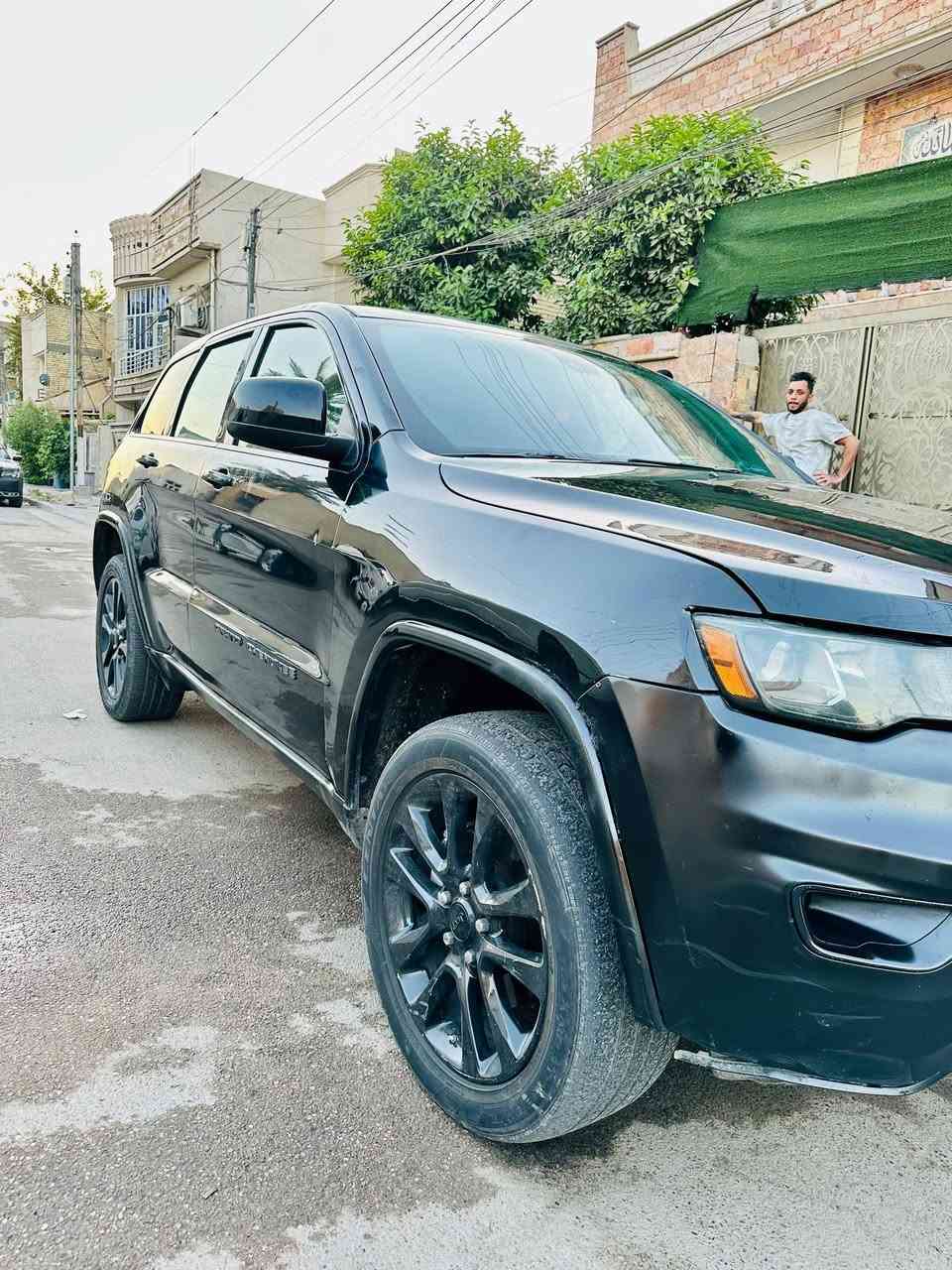 جيب ١٧ وارد بلاك توب فول ماشيه ١١٠ رقم بغداد جديد تحويل مباشر بساتم ١٥
السعر ١٦٠$ الموقع بغداد 
***********
