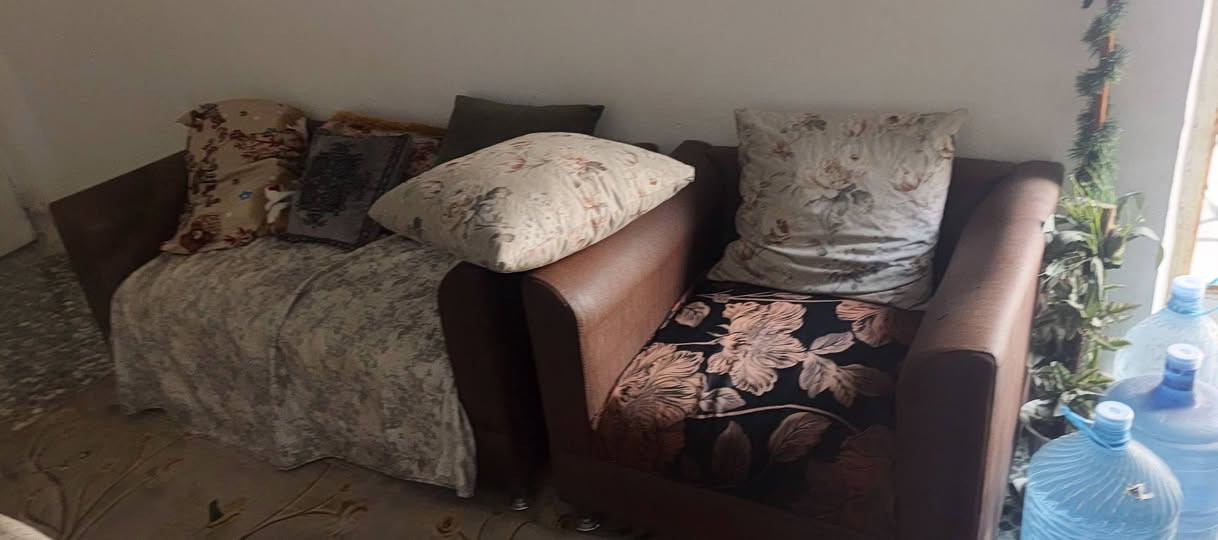 طقم ٧ مقاعد • نضيف • شعلة بغداد