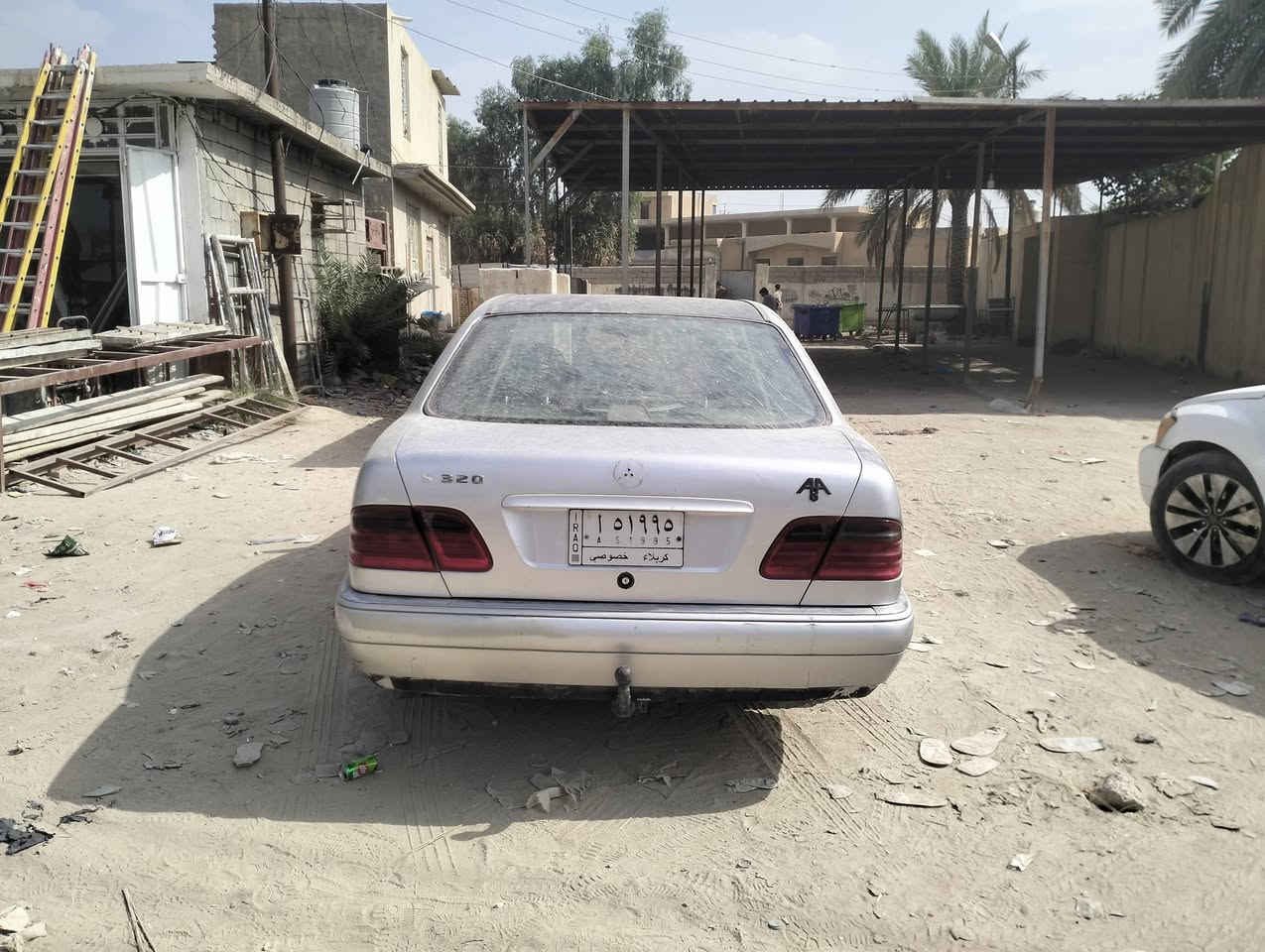 مرسيدس ام عيون • ١٩٩٥ • للبيع