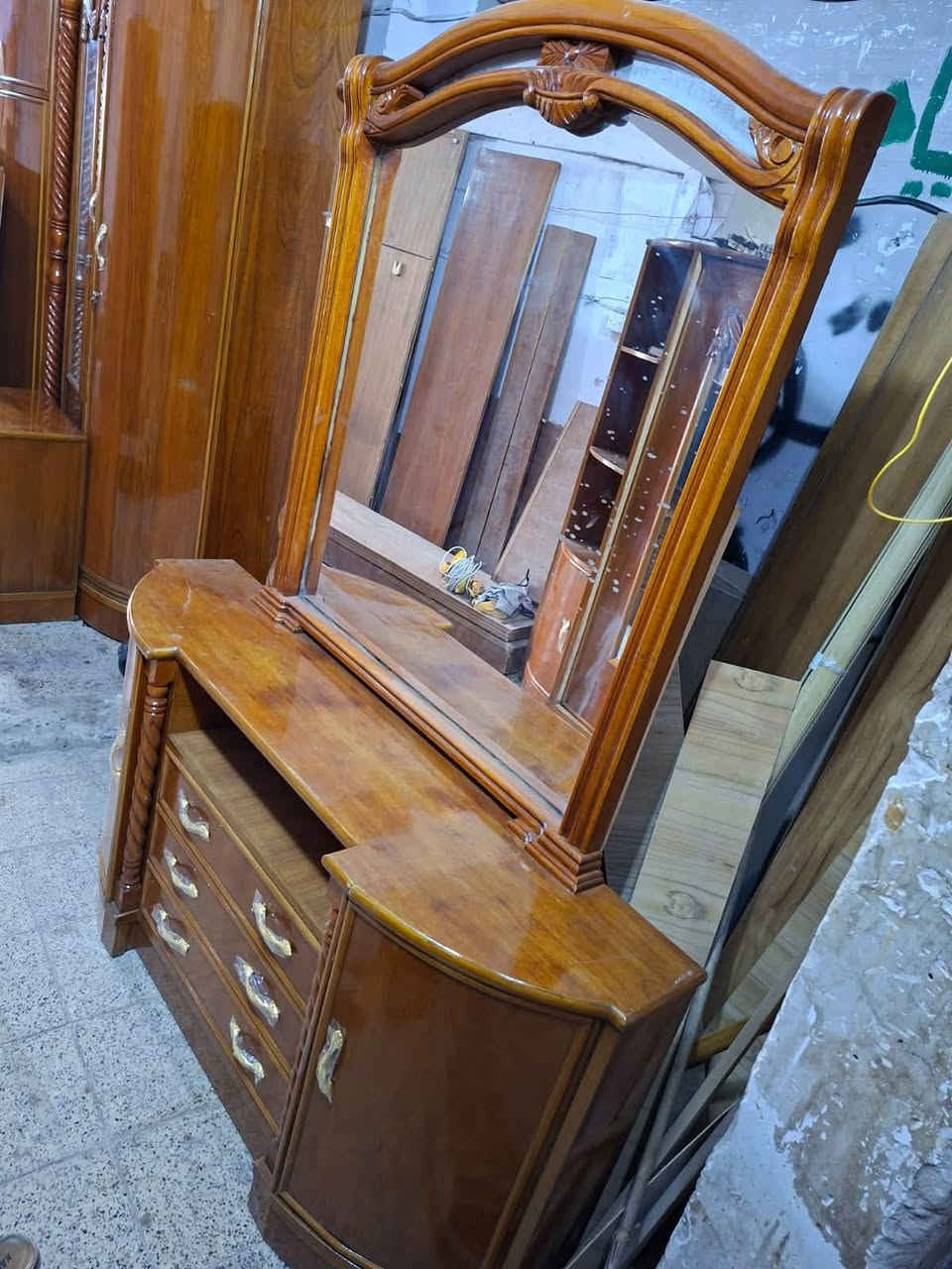 غرفة عراقية • صاج مدورة • شارع قطر الندى