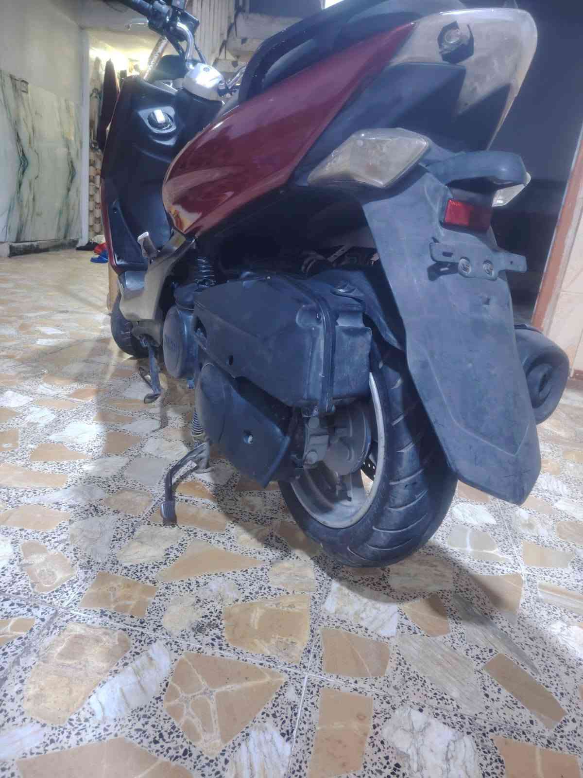 للبيع ماجسته اس حديث دراجه كهرباء كلها شغاله تدفئه شغال ستان كهربائي
دراجه مصبوغه للتجميل العنوان بغداد حي النصر السعر 700 بيها مجال
***********
