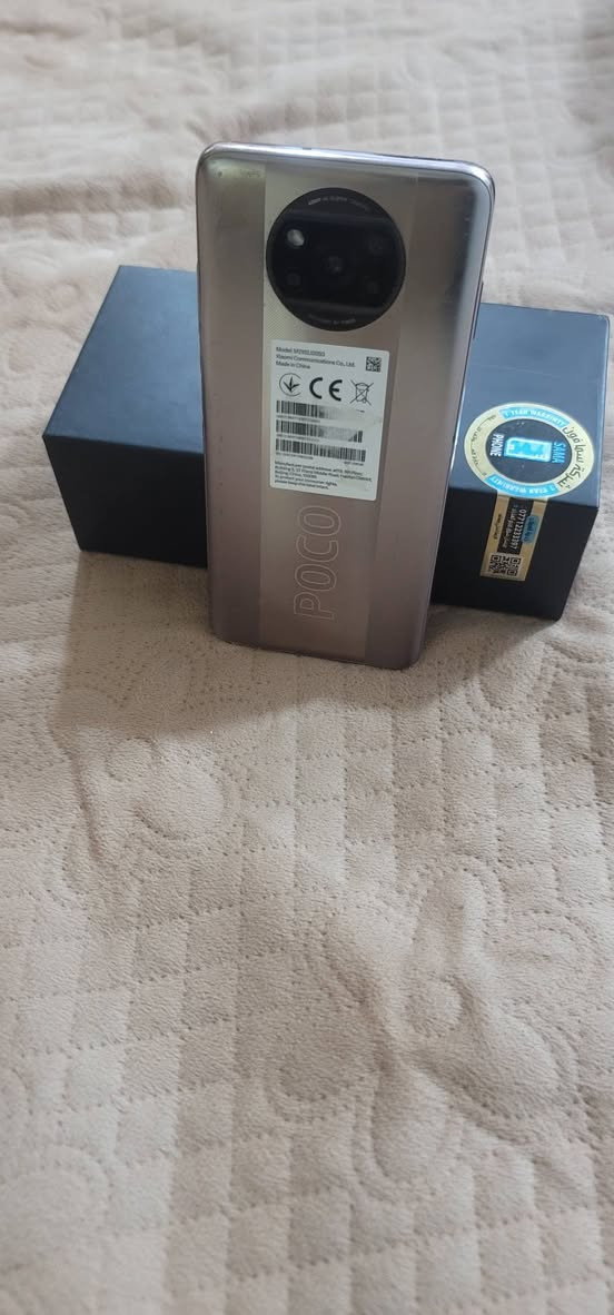POCO X3 Pro
 بذاكرة 256جيجابا
  فمواصفاته 
الشاشة: 6.67 بوصة IPS LCD، معدل تحديث 120Hz.
المعالج: Snapdragon 860.
الذاكرة: 8GB RAM + 256GB تخزين UFS 3.1 (النسخة الأعلى). 
Reddit
البطارية: 5160mAh مع شحن سريع 33 واط.
يدعم سماعات 3.5 مم وNFC 

للبيع او مراس بدراجه ***********
