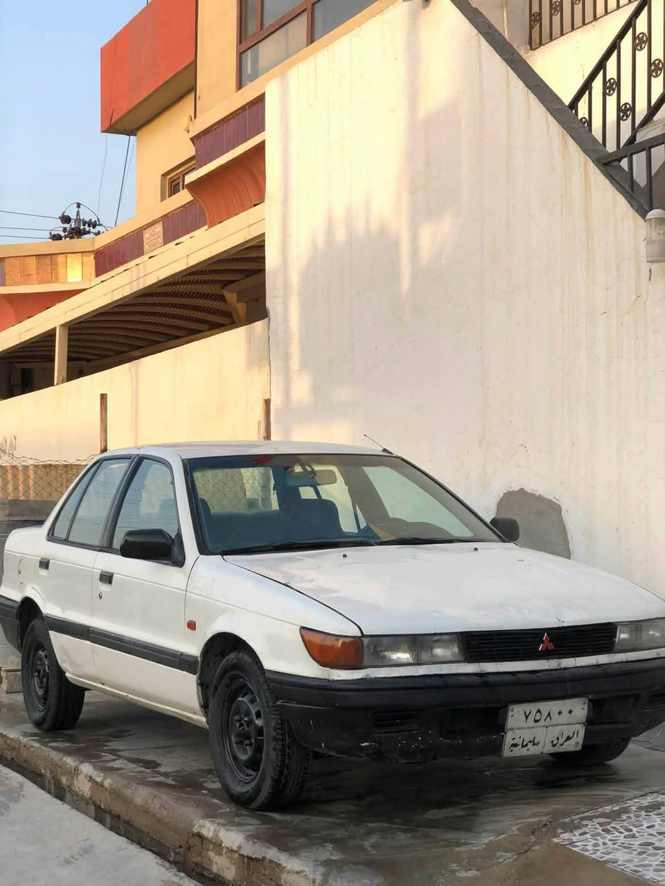 مستربوشي لانسر موديل 1991 سياره بدون ضرر بدون معجون امامي و خلفي كبس تايرات جديد صدر جديد رقم سليمانيه بسمي شرط تحويل وكاله سعر 31$ مجال 
مكان كركوك 
رقم موبايل 
***********
*********** كركوك, العراق
