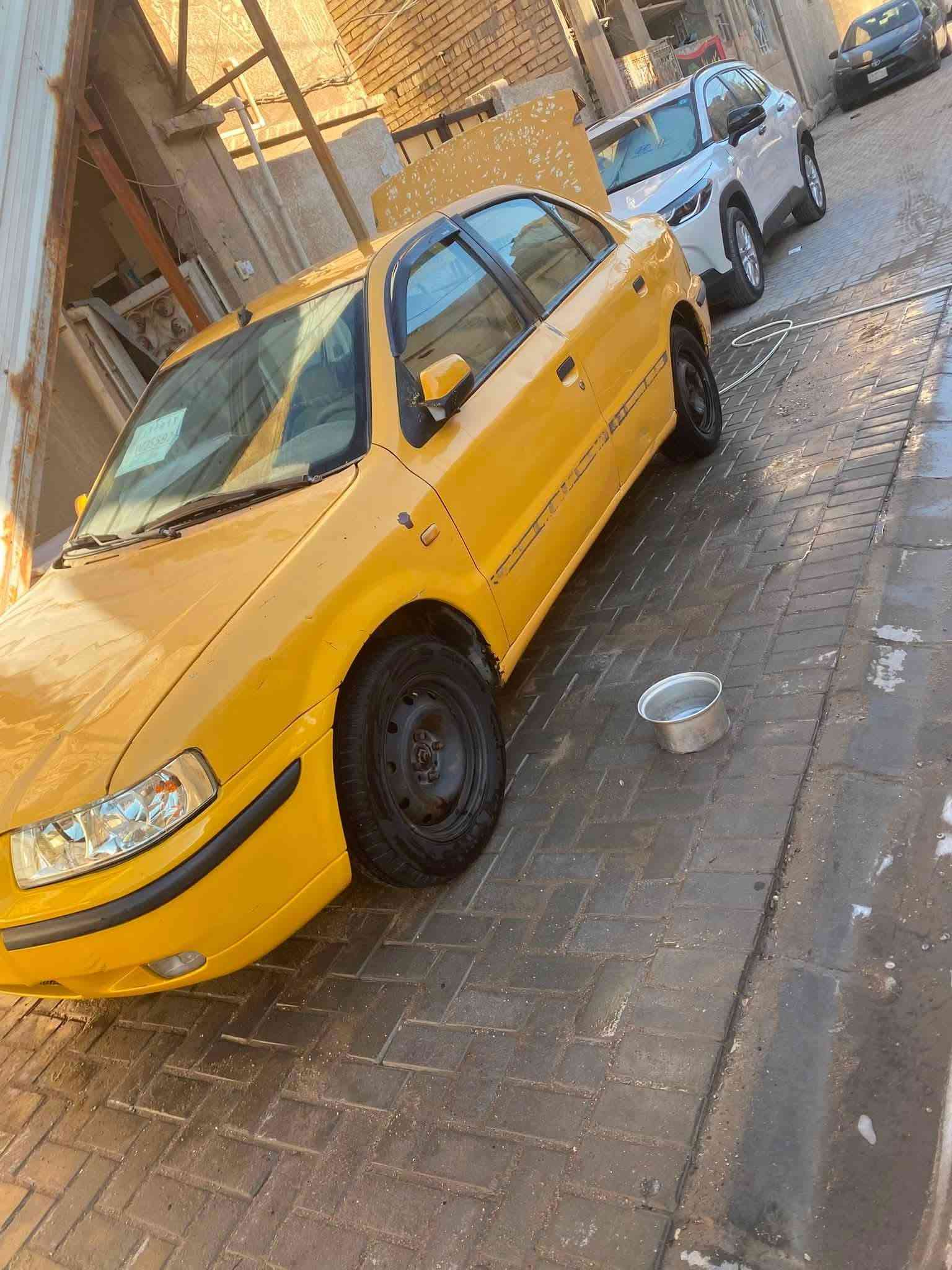 السلام عليكم سياره سماد للبيع موديل 11 سياره حلوه وجاهزه هاي نقص ما بيها جير ومكينه مقفولات حداديه جديده تخم تاير جديد تبريد ثلج مكاني بغداد السعر 24 وبيها مجال ارقام سنويه علي تاخذ مني صافي وانا بخدمه الشراي ابيع مستعجل *********** رقم بغداد
