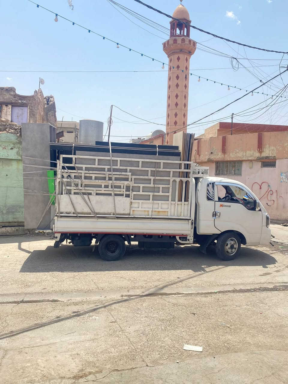 طالع للموصل • باچر • حاضرين