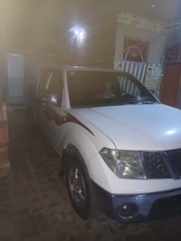 نيسان نافارا • ٢٠١٠ • اوتوماتيك