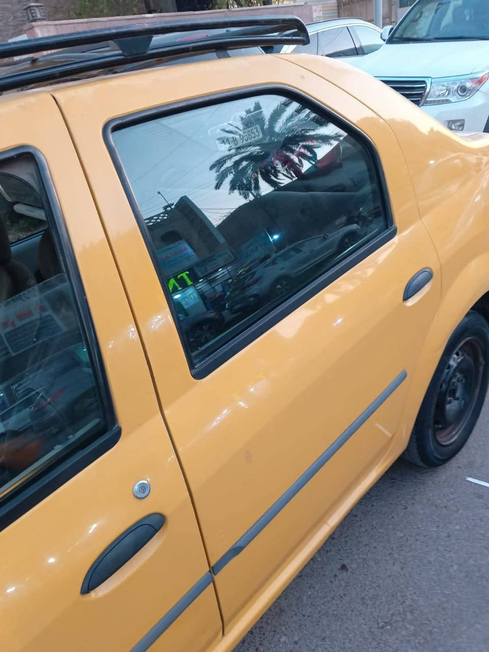 رينو لوكان للبيع السياره نضيفه وحلوه مابيها نواقص فقط فريز مال تبريد مبدلته بيه
بيها ملاحضات شويه بارد بل باب مال السايق وبل بنيد شويه
*********** بغداد الشعب
