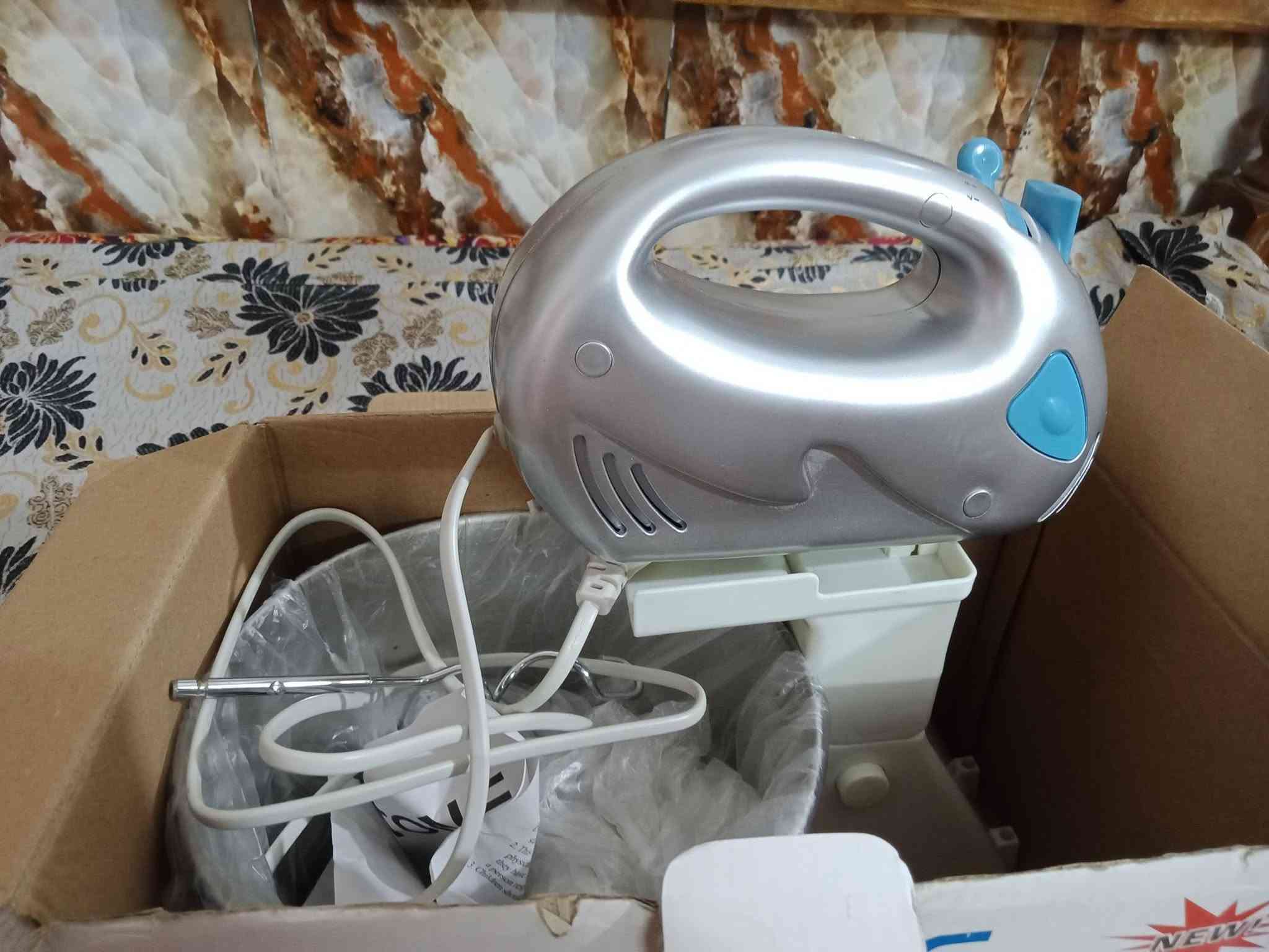 - غراض مستعملة نظيفة جدا للبيع
- 3 شمعات كل وحدة بشدة 100w ثلاث الوان اقتصادية 35 الف دينار

- زرع صناعي نبتة لون اخضر بارتفاع تقريبا متر ونصف 25 الف دينار

- عجانة صغيرة للعجين بدون استخدام شبه جديدة حرفيا 10 الاف دينار

- جهاز اذابة شمع لازالة الشعر مستعمل قليل جدا 10 الاف دينار

- مصابيح 2 ذكية يمكن ربطها مع الهاتف الوانها متعددة 10 الاف دينار

- شمعة طويلة اضاءة للتزيين بطول متر ونصف تقريبا بالوان مختلفة 10 الاف دينار

- بلوجكتر منزلي اضاءة تزيين بالوان متعددة بعدة فلاتر وممكن تغيير ارتفاعه 10 الاف دينار 

متوفر توصيل داخل بغداد

الغراض كلها تفحصها اثناء الاستلام واذا مو مثل ما شرحتلك مرجوعة

***********
