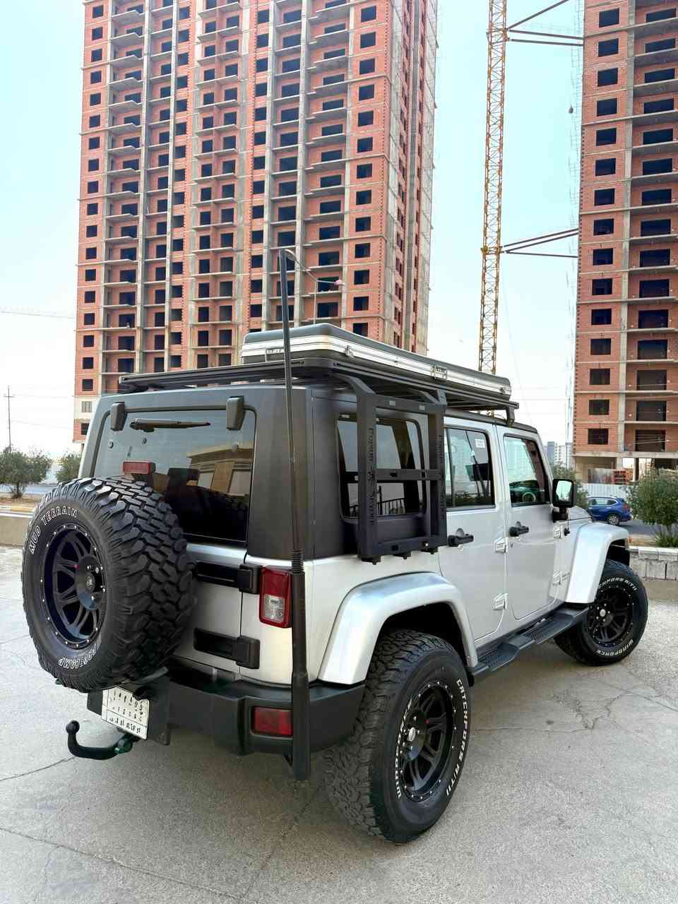 Jepp wrangler v6✈️🧿
***********
TB: سەیارەکە ساغە بێرەقەمی دوبەیە (ادوات)

Model:2008-کامل کراوە بە 2017

مواسەفات(دەبل ئەکسل-سەقف کەشف-تەبرید-چوارجام کارەبا-سەماعەو مەکەبەرەی bits-تحدید سرعە-تایەو ویل جەبەلی-هتد……
 سەیارەکە ساخە بێ بۆیاخە زۆر زۆر تازەیە 
نرخ(118)مجال 
بۆزانیاری زیاتر پەیوەندی بکە 👇
*********** أربيل, العراق
