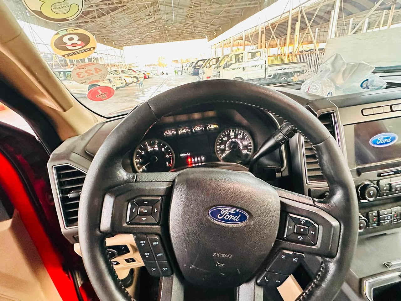 السلام عليكم للبيع -فورد -F150-XLT- فول مواصفات رقم 

أربيل حادث جداً بسيط والباقي كفاله من الصبغ والبارد مكينه 

8سلندر 5700 گير تعليگ جديده السياره ترهم مراوس حسب 

القناعه  السياره وارد أمريكي السعر عند الاتصال 🧿@إشارة

 للاستفسار ***********///***********☎️
