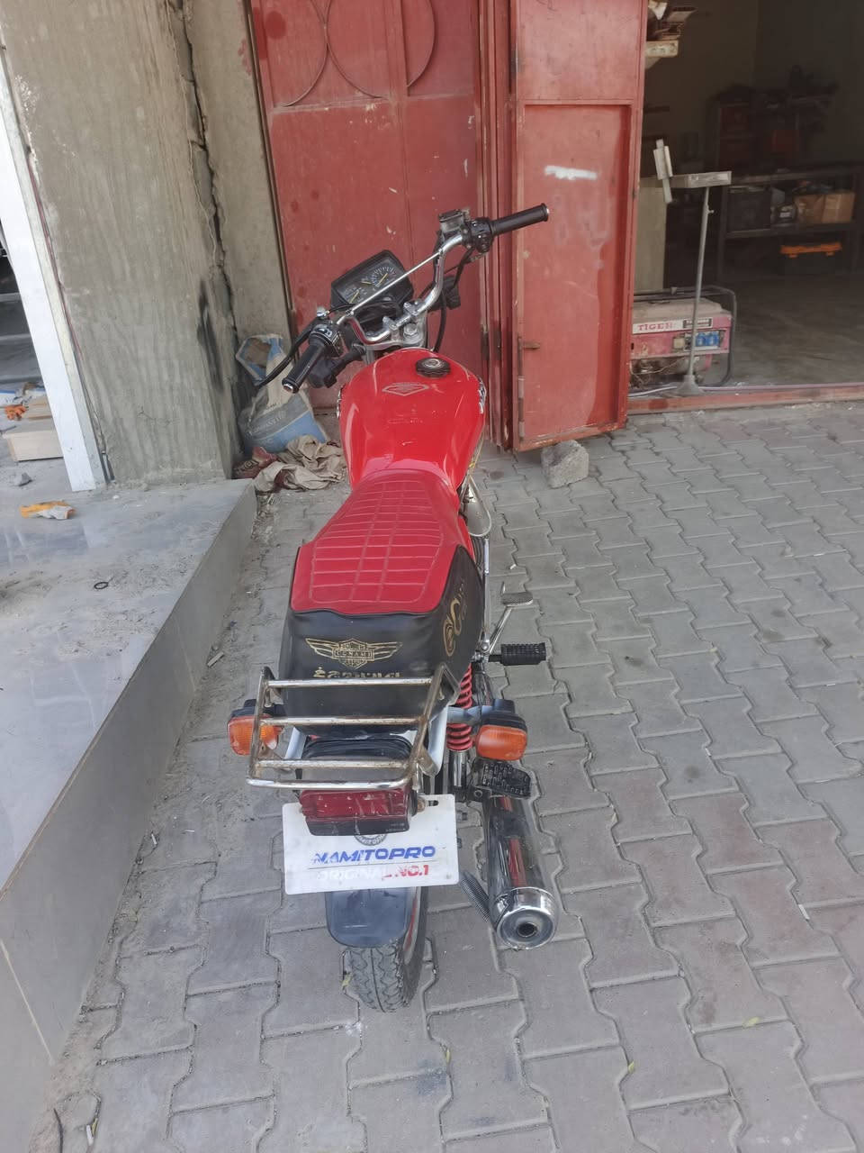 نامی پڕۆ 5گێر بۆفڕۆشتن مۆدیل20کارەبای ئیشەکات مەکینەی بێعەیبەسعر425 ڕەقەم تەلەفون***********
