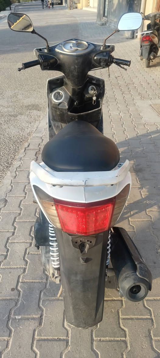 سكنس فحل نوزل كلشي شغال سلف هندر اشاير بكلايت لايت كله شغاله السعر 800 مكاني (بصره-الهوير)
***********
