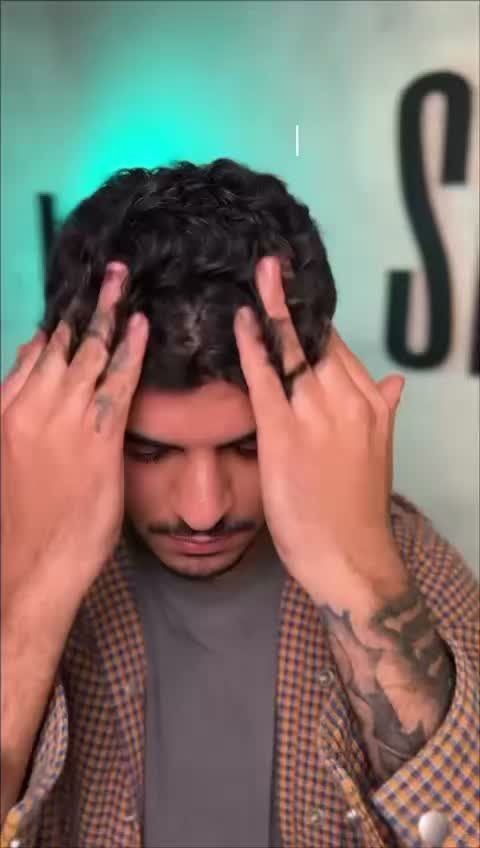 ✨ تريد يبقى شعرك مبلل ورطب طوال اليوم؟ 💦

كريم فاشن مان للشباب والبنات 👩🏻‍🦱👨🏻‍🦱
يرطب الشعر، يقلل النفشة، ويخليه مرتب وناعم ✨

💧 يُستخدم على الشعر المبلل
🤍 ترطيب وانتعاش ومظهر مرتب طوال اليوم
