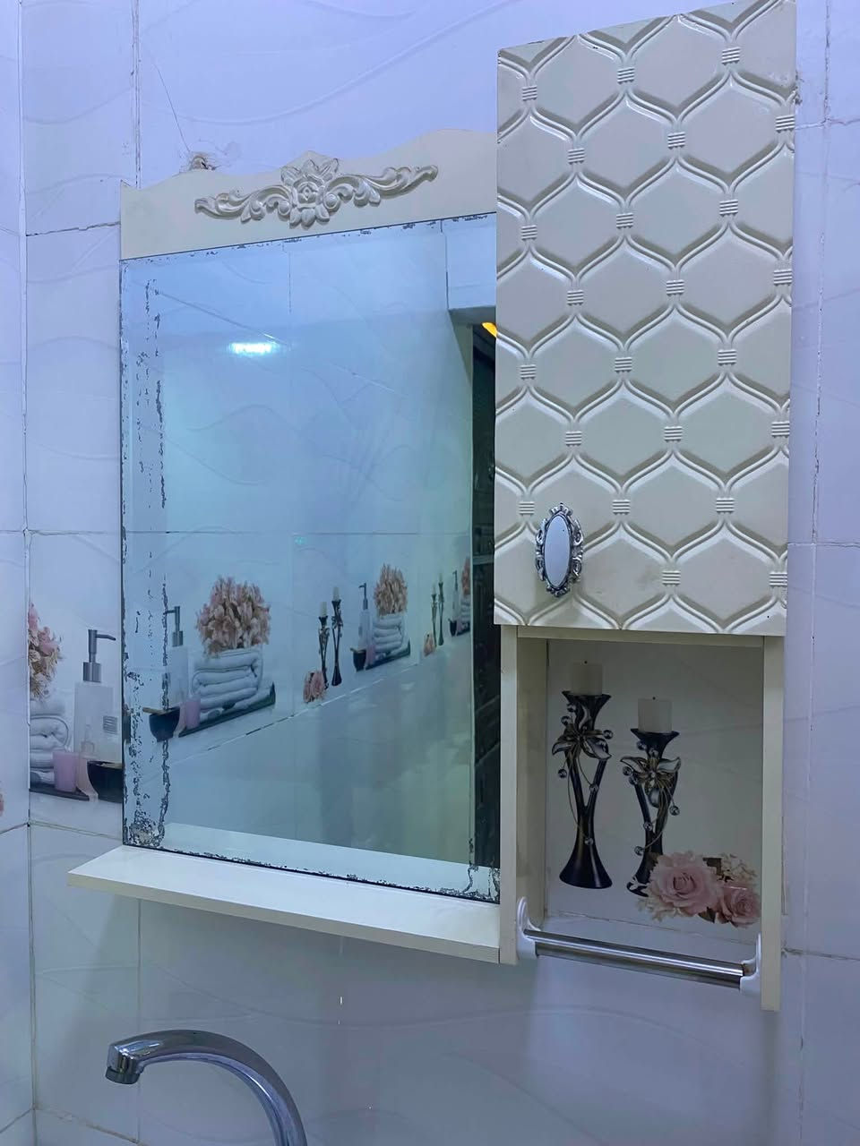 مغسله نضيفه للبيع ٧٥ بيها مجال  ***********
