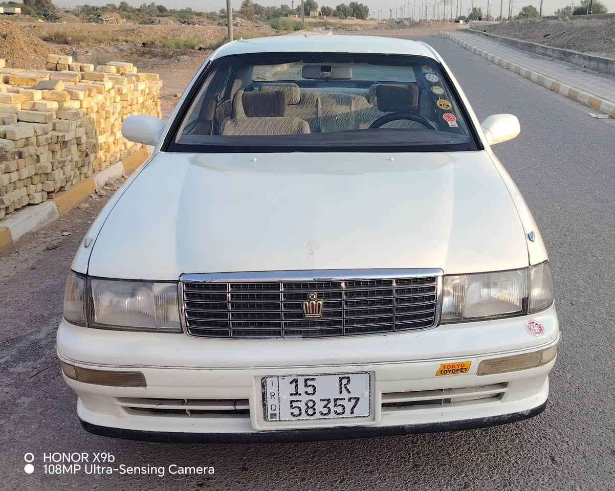 سلام عليكم، تويوتا كراون بطه للبيع موديل ٩٥ سنويه ورقام دوليه سنويه 2030، رقم انبار شرط التحويل مكفوله كص نقل جثه شرط التحويل مكينه وكير وحداديه مكفوله السعر ٤٨ ورقه وبيهه مجال العنوان ميسان قضاء علي الغربي تليفون *********** والشراي يدلل

نص مكتوب في الصور:
- HONOR X9b
- 108MP Ultra-Sensing Camera