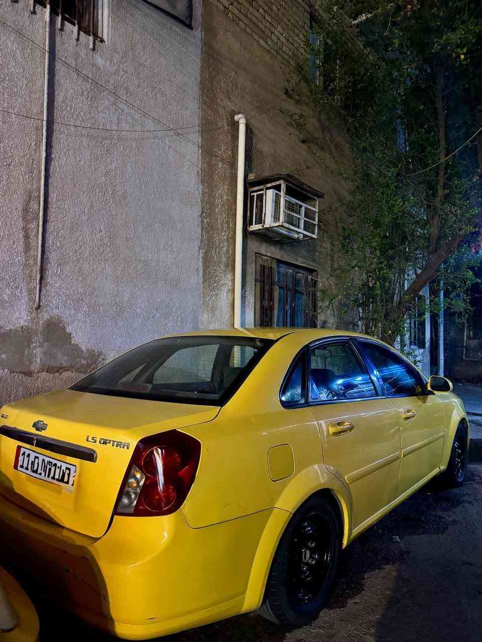🚘🔥 للبيع أوبترا 2011 خليجي – بغداد
✅ باسمي – بسمي مصفّرة
✅ الهيئة والغرامات السنوية لغاية 2027
✅ المكينة خير من الله، لا صرف ولا بخار
✅ الكير ممتاز
✅ التبريد 🥶🥶 
✅ منظومة بالكارتون قبل 5 أيام شاده تجي وشوف بعينك
✅ صدر أمامي وخلفي 90%
✅ دواخل على وضع الشركة
✅ كبل للشارع وتراك وين ما يعجبك
✅ صغر أكلوب شغل بيها
📍 الموقع: بغداد – الدورة
💰 السعر: 65 ورقة وبيه مجال للطيبين بيع او مراوس
📲 واتساب: ***********
