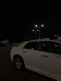 ٣٠٠ سي • ٢٠١٦ • ٦ سلندر