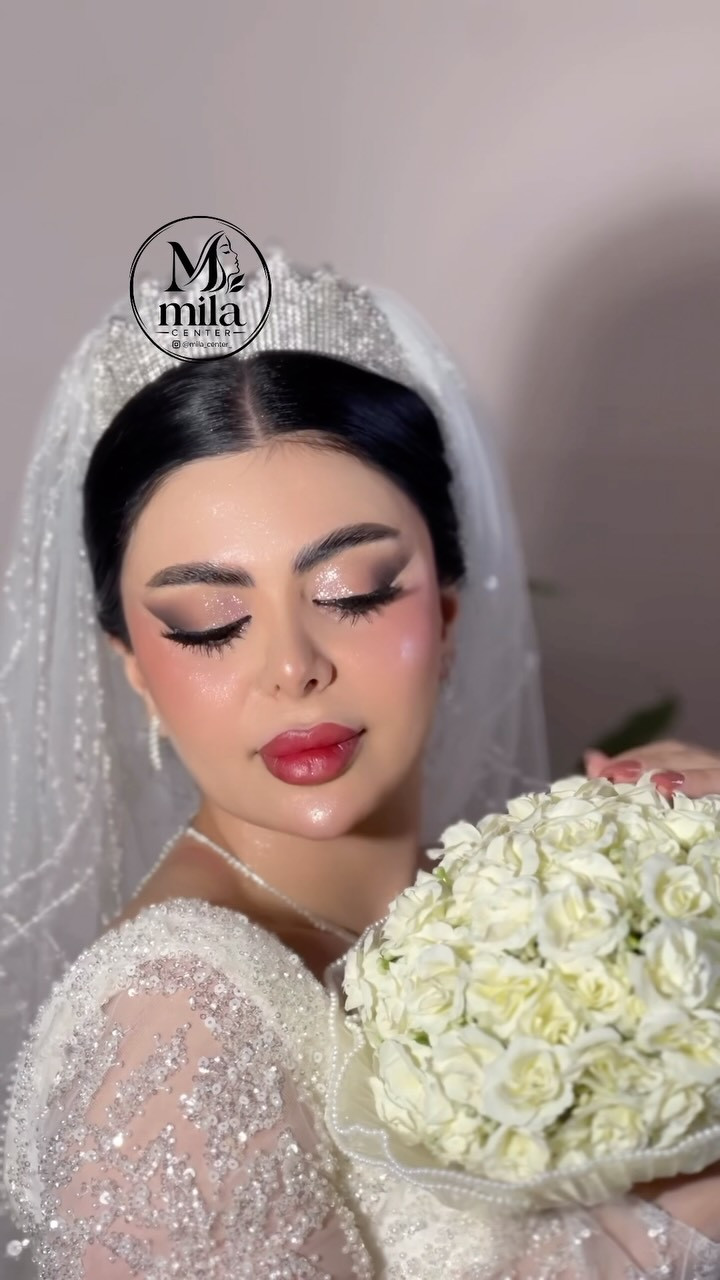 ميك اب • فستان • سوق الشيوخ