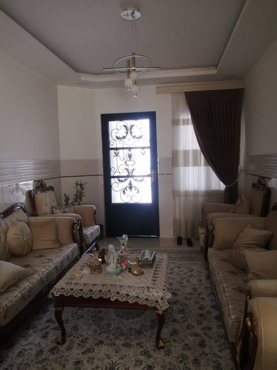 بيت للبيع • ١٤٠م • توزيع البلدية ١١٨
