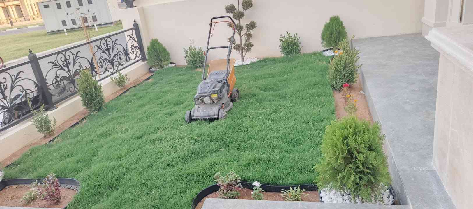 تنسيق حدائق • تنظيف يومي • رش مبيدات